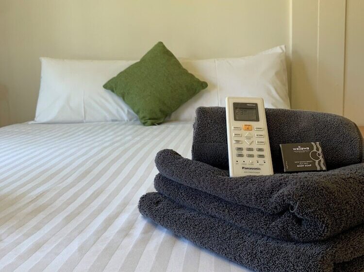 בית מלון כפרי Victoria Accommodation Village