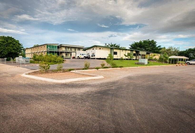 בית מלון כפרי Victoria Accommodation Village