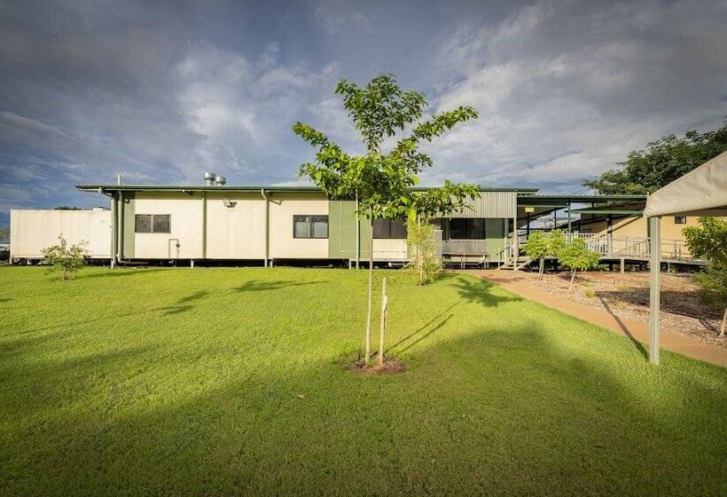 בית מלון כפרי Victoria Accommodation Village