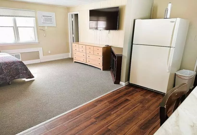 Motelli Love Hotels Timberline At Lake Superior Mi