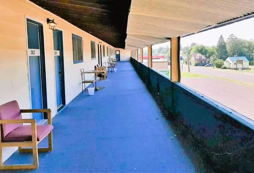 Motelli Love Hotels Timberline At Lake Superior Mi