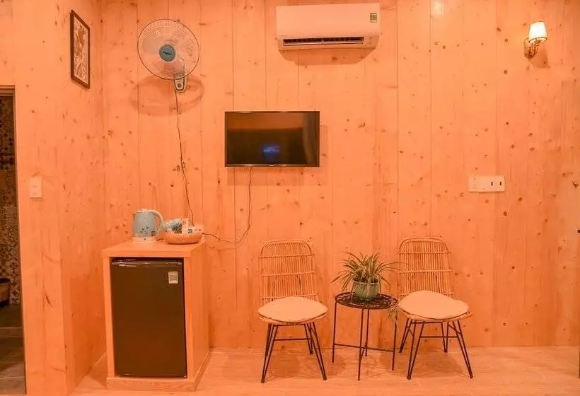 پانسیون Little Home Homestay