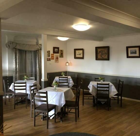 פנסיון Malanda Manor Guesthouse