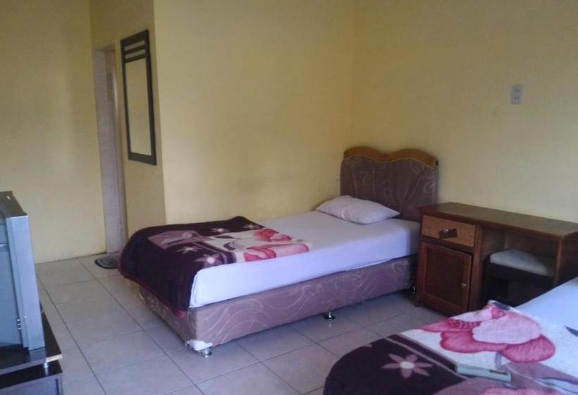 بنسيون Shohwah Syariah