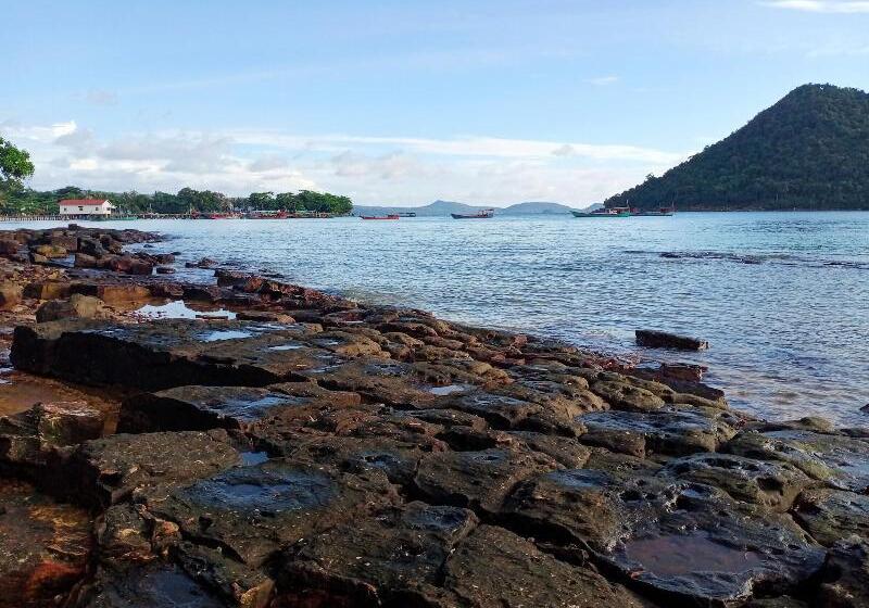 Pension The Azure   M Pai Bay