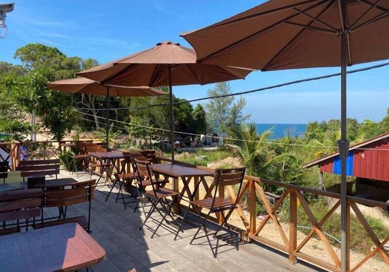 Pension The Azure   M Pai Bay