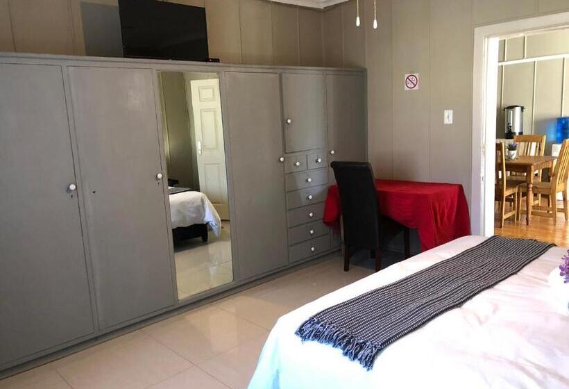 Pension The Lavender Guesthouse