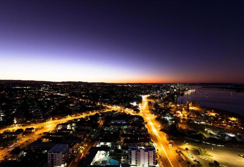 Sky Broadwater Apartments