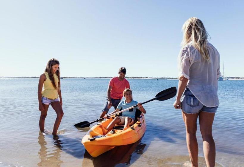 Sky Broadwater Apartments