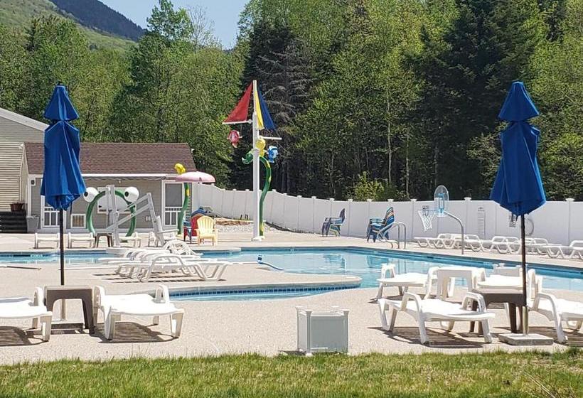 Town Square Condominiums