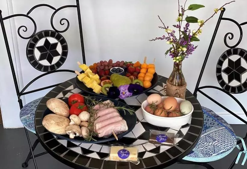 Aamiaismajoitus (B&B) Adagio In Auburn