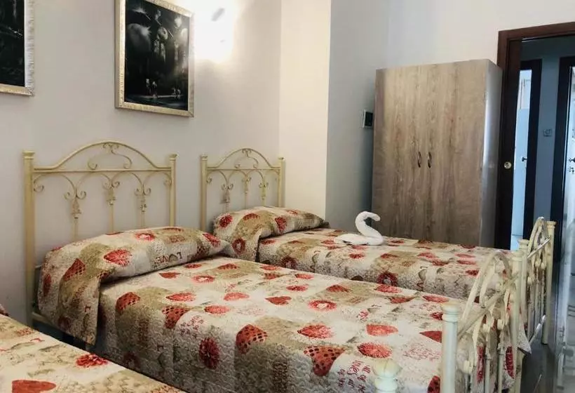 Aamiaismajoitus (B&B) La Casa Di Chloé