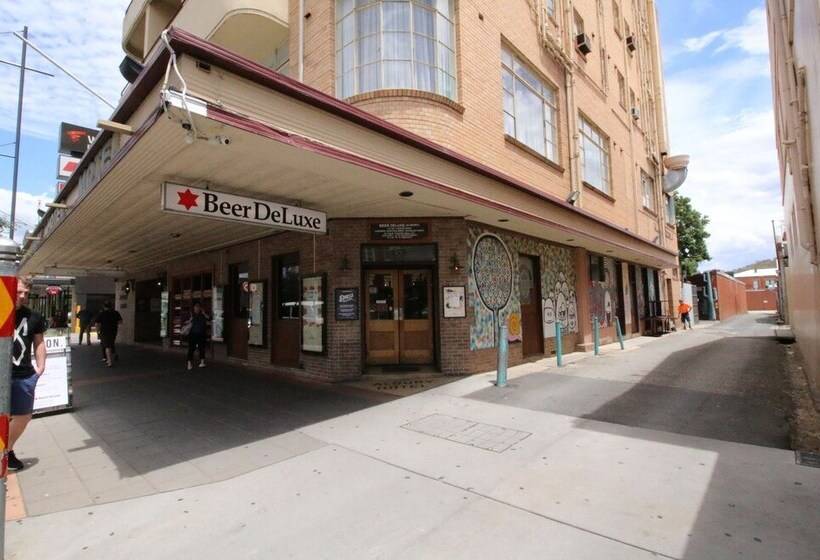 בית מלון כפרי Beer Deluxe Albury