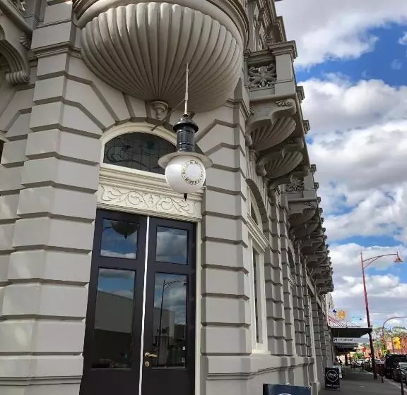 Bull And Mouth Hotel Maryborough Victoria