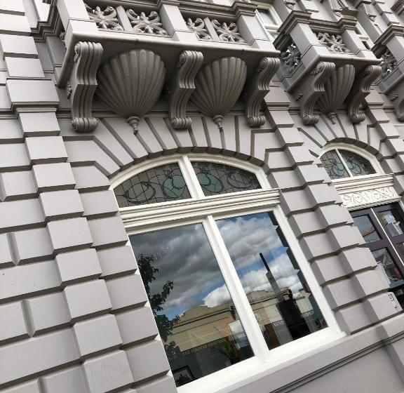 Bull And Mouth Hotel Maryborough Victoria