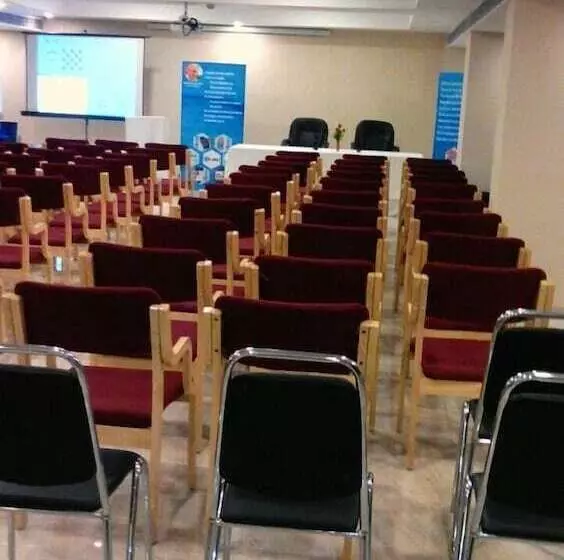 Hotelli Naman Heights