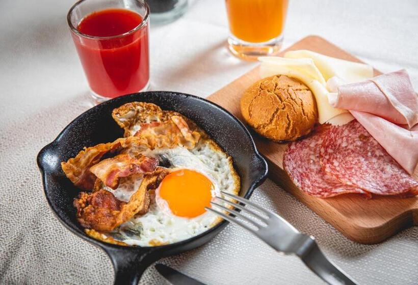 בית מלון כפרי La Perla