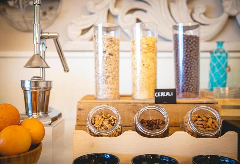 בית מלון כפרי La Perla