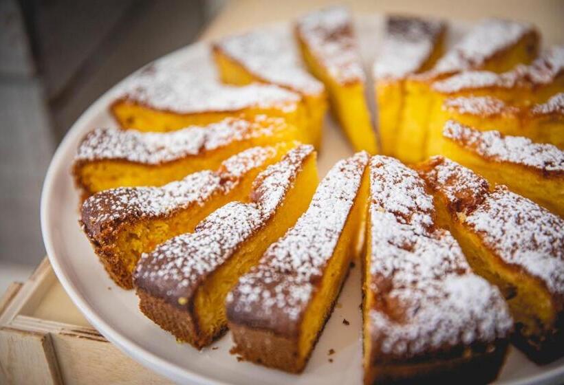 בית מלון כפרי La Perla