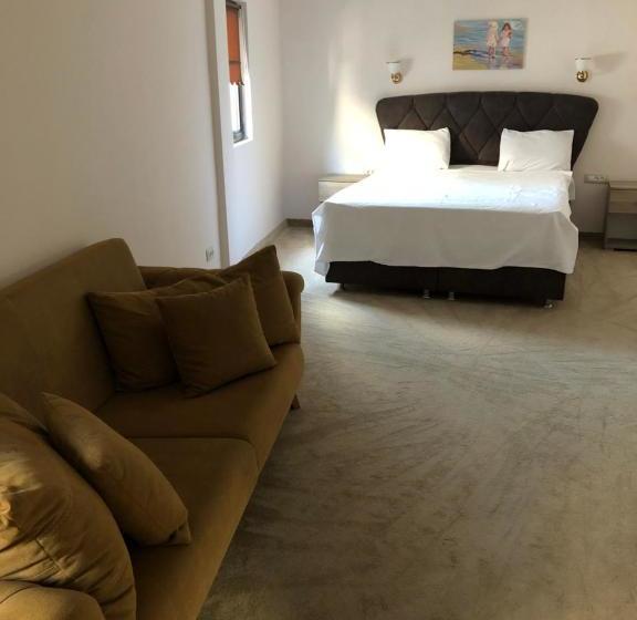 هتل Platinium Residence Mangalia