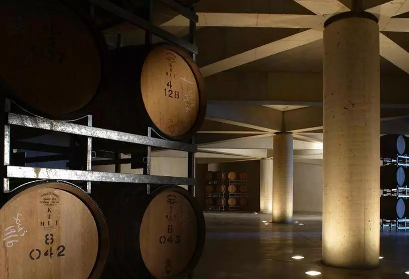 Hotelli Port Phillip Estate