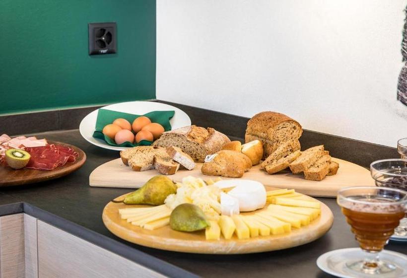 هتل Restaurant Krone