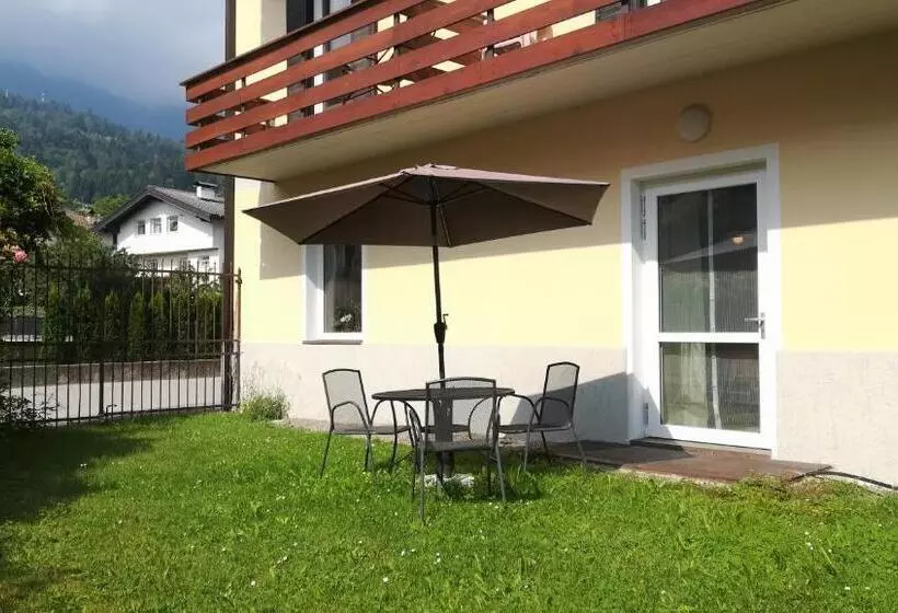 هتل Tomei