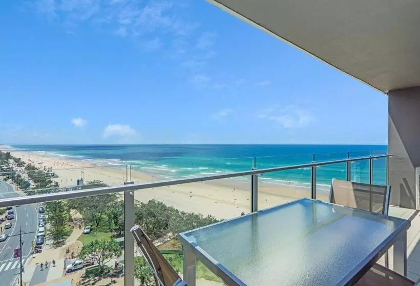 One The Esplanade Apartments On Surfers Paradise