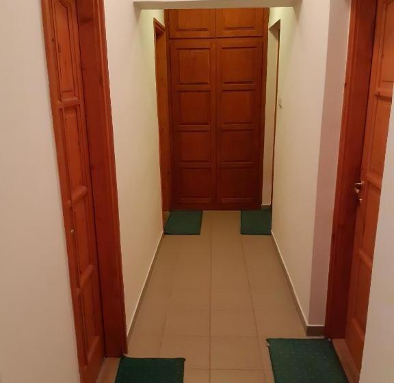 پانسیون Borgaléria