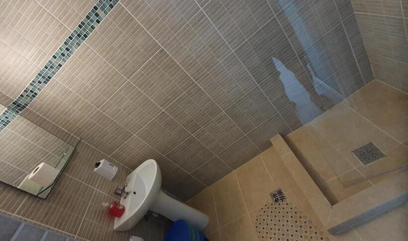 پانسیون Hostel Delfinul Albastru