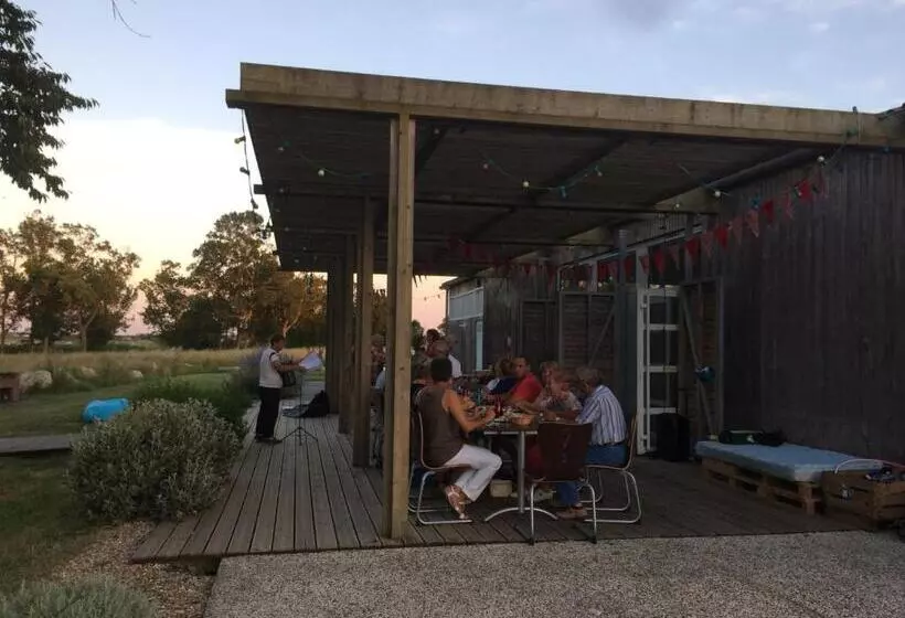 Auberge De Jeunesse Rochefort   Hostel