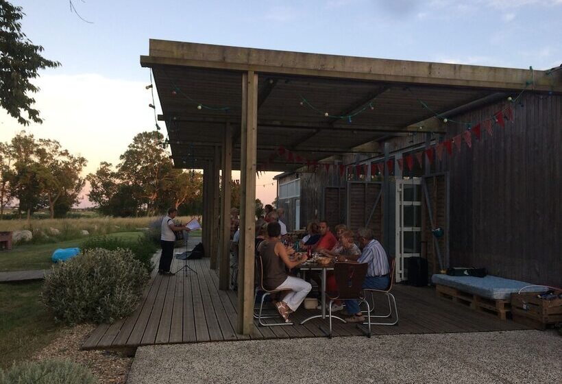 Auberge De Jeunesse Rochefort   Hostel