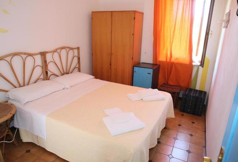 ベッドアンドブレックファースト Affittacamere Via Muraglione