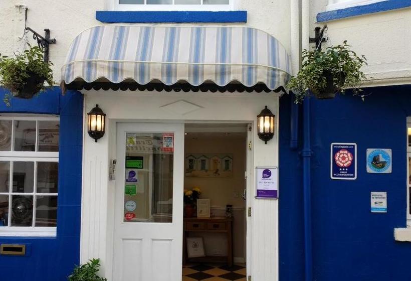 Bed and Breakfast Blands Cliff Lodge