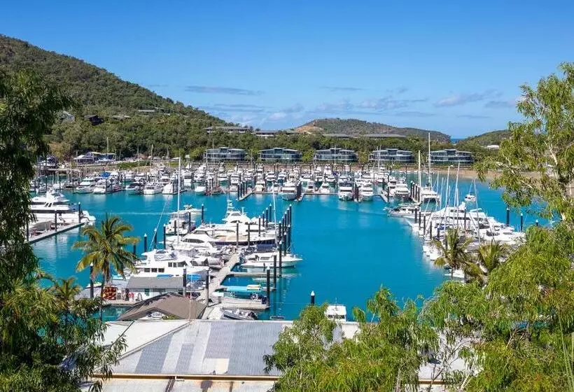 Casuarina Cove Apartments