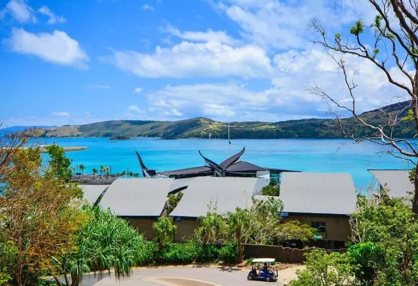 Casuarina Cove Apartments