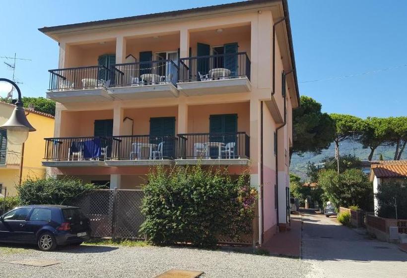 فندق Villa Etrusca