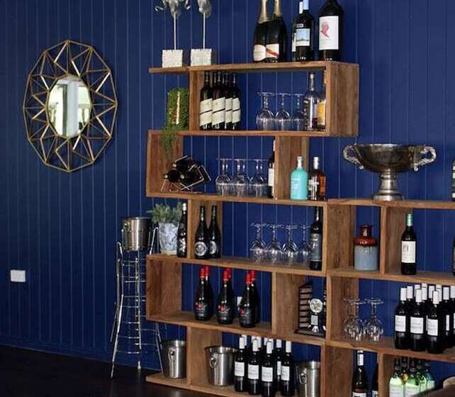 Мотель Clermont Country Motor Inn