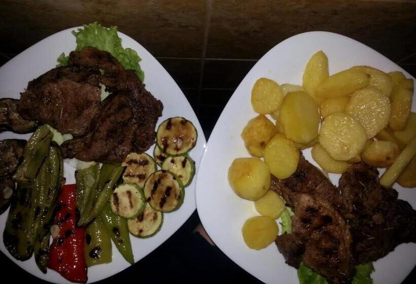 פנסיון Guest House Flodisa