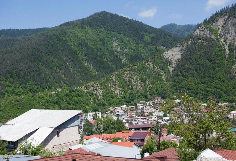 پانسیون Guest House Salome