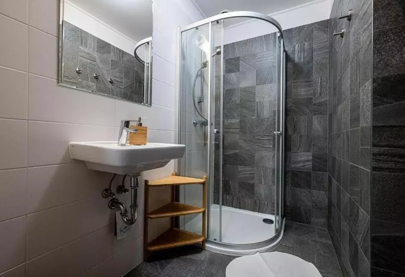 ペンション Rodinne Vinarstvi Spevak