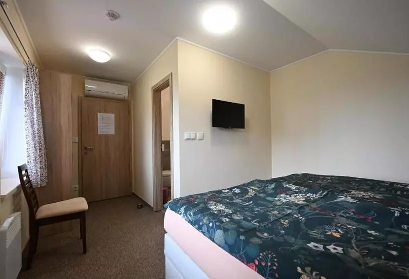 ペンション Rodinne Vinarstvi Spevak