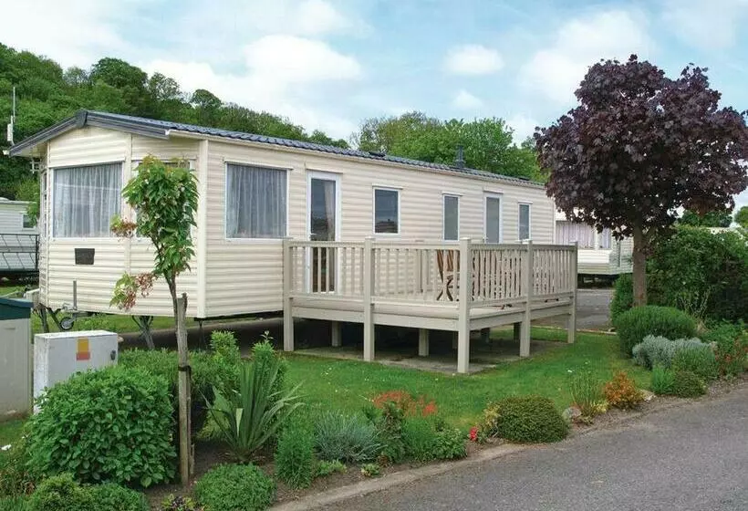 استراحتگاه Silver Birch Caravan Park