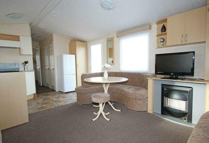 אתר נופש Silver Birch Caravan Park