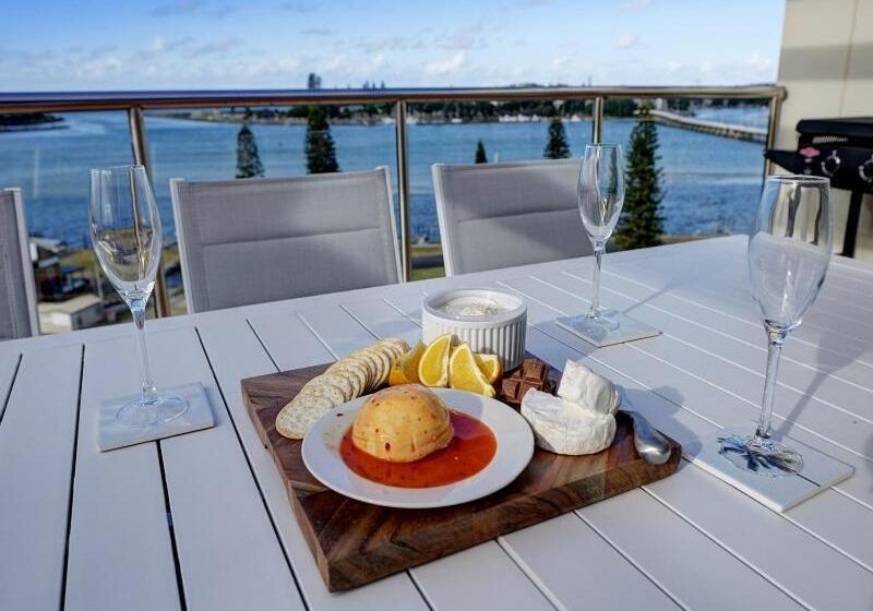 Sunrise Luxury Apartments