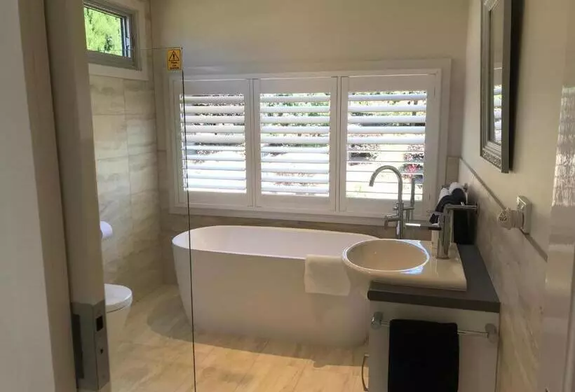 Aamiaismajoitus (B&B) Signal Box Short Stay