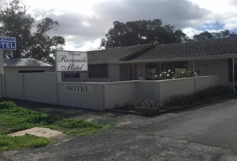 Donald Riverside Motel