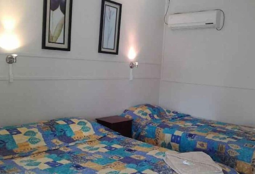 Donald Riverside Motel