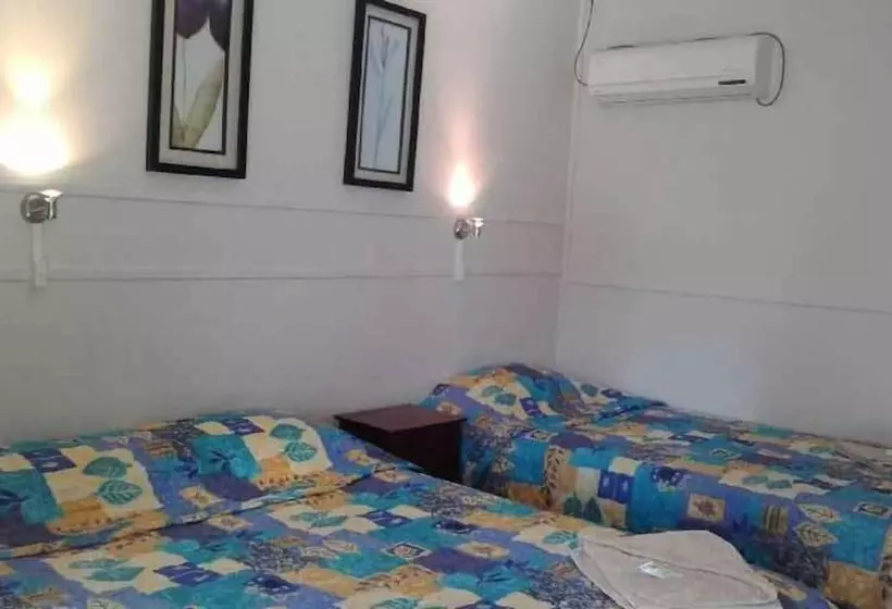 Donald Riverside Motel