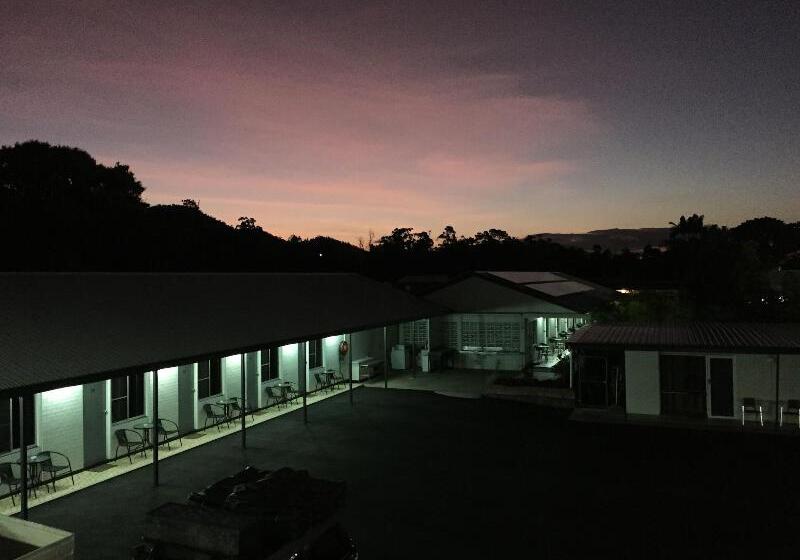 호텔 Cardwell At The Beach